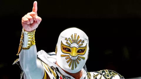 Luchador Místico AEW