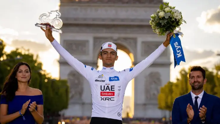 Isaac del Toro-Tour de France.jpg