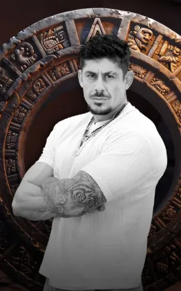 javier marquez eliminado survivor.jpg