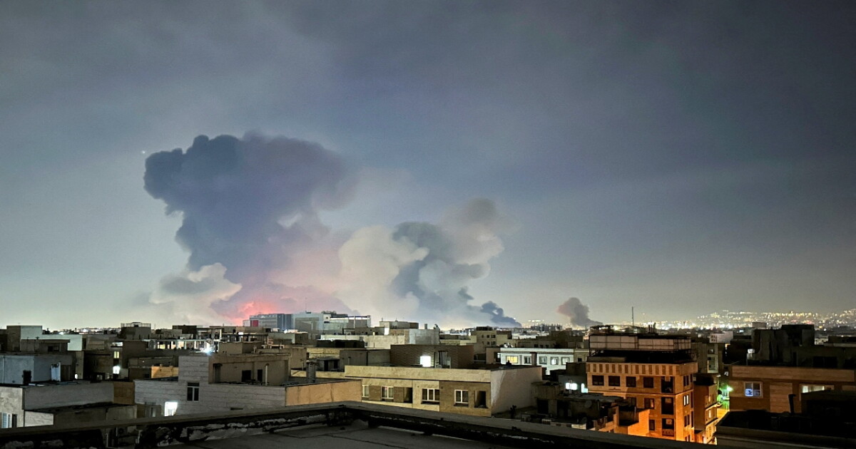 Trump afirma que Irán retrocede ante presión militar de EE.UU. e Israel y pide disculpas a vecinos Trump afirma que Irán retrocede ante presión militar de EE.UU. e Israel y pide disculpas a vecinos