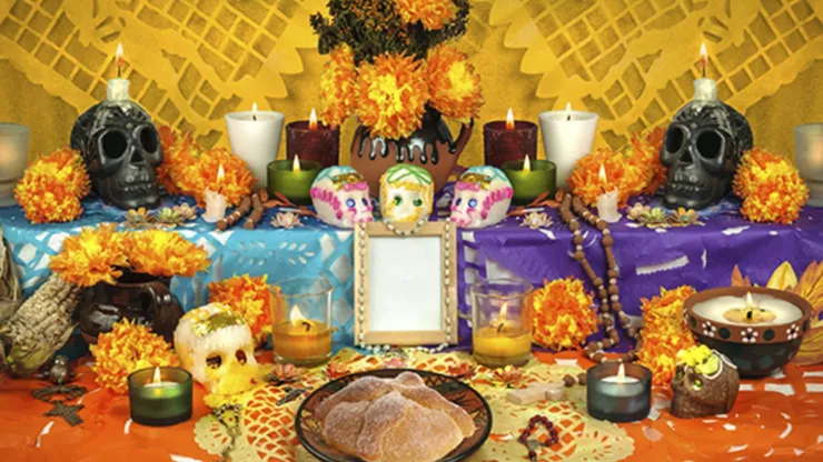 día-de-muertos-2023-venta-calaveritas-de-azucar-mexico