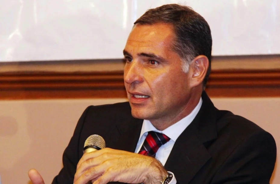 El gobernador de Oaxaca, Gabinó Cué informó sobre la casa de su gobierno en poder de la CNTE