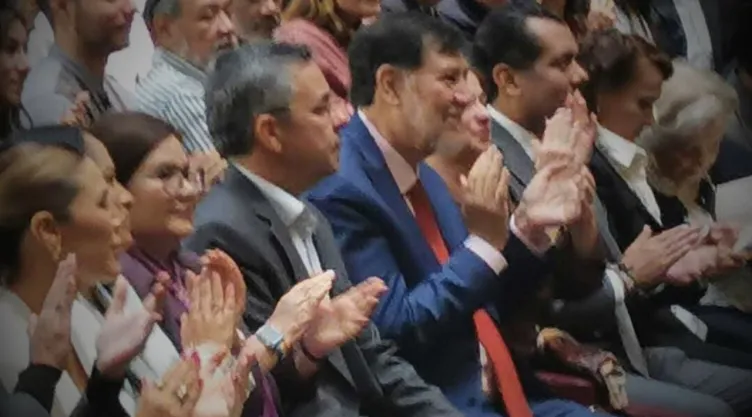 Invitados al informe de labores de Fernández Noroña.