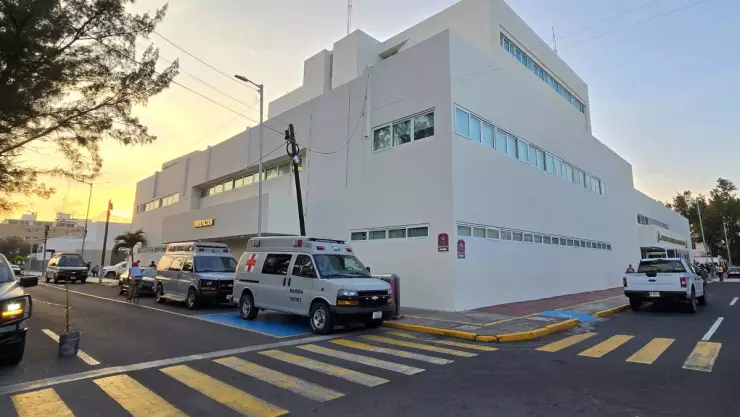 Niña herida por bala perdida en fraccionamiento Torrentes de Veracruz.