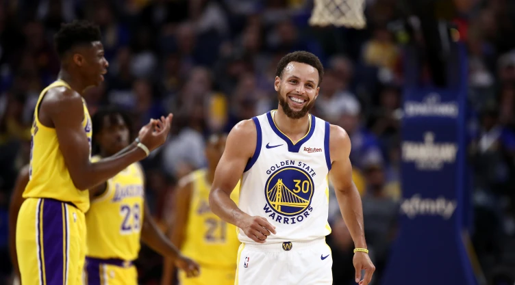 Los Angeles Lakers v Golden State Warriors