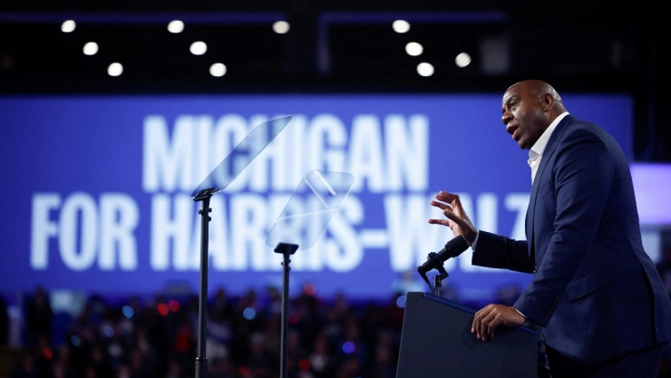 Magic Johnson pidió votar por la demócrata Kamala Harris.