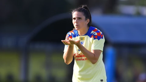 Andrea Pereira festeja gol en aniversario del Club Am&eacute;rica