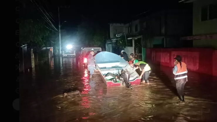 Evacuaciones preventivas por desbordamiento del río Pánuco en el norte de Veracruz y Tampico