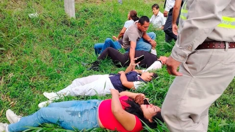 Tragedia en Tabasco: confirman 6 lesionados en fuerte accidente en carretera Coatzacoalcos – Cárdenas