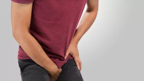 Hombre se disparó en la ingle con una pistola mientras dormía