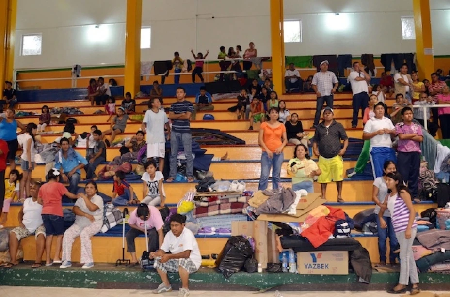 Más de 1,600 personas se encuentran en albergues de Acapulco