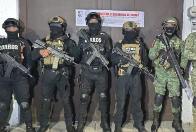 Aseguran en Iztapalapa una bodega de narcos tras operativo