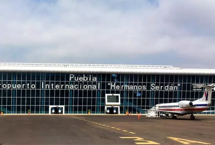 Aeropuert-de-Puebla-suspensión-de-vuelos-hoy-15-de-enero-usurios-afectados