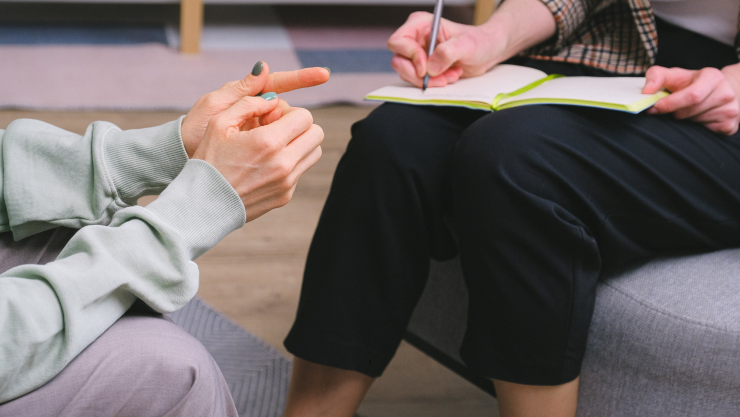 7 frases comunes que usan las personas pasivo-agresivas y cómo responderles