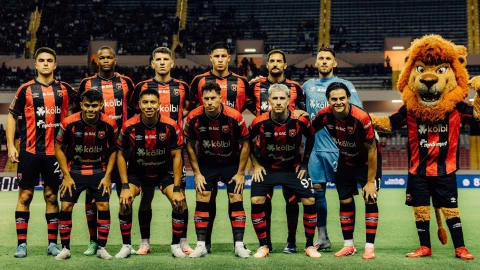 Alajuelense.jpg