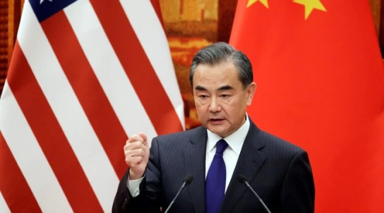 China alerta de riesgos de viajar a EU
