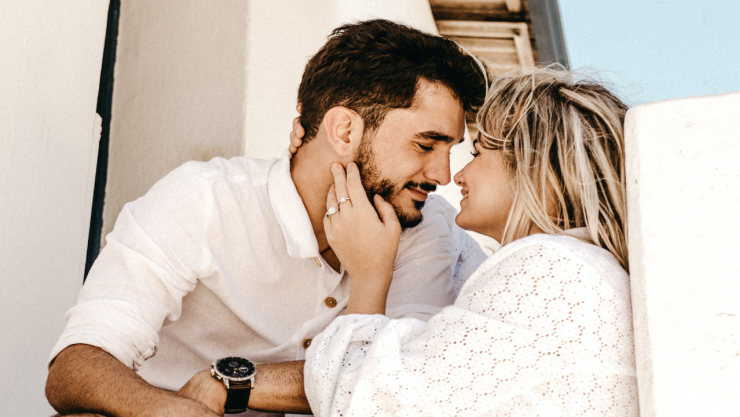 pareja descubre que son hermanos