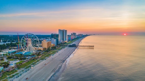 una vista de la costa de Myrtle Beach en el hermoso sur de Estados Unidos