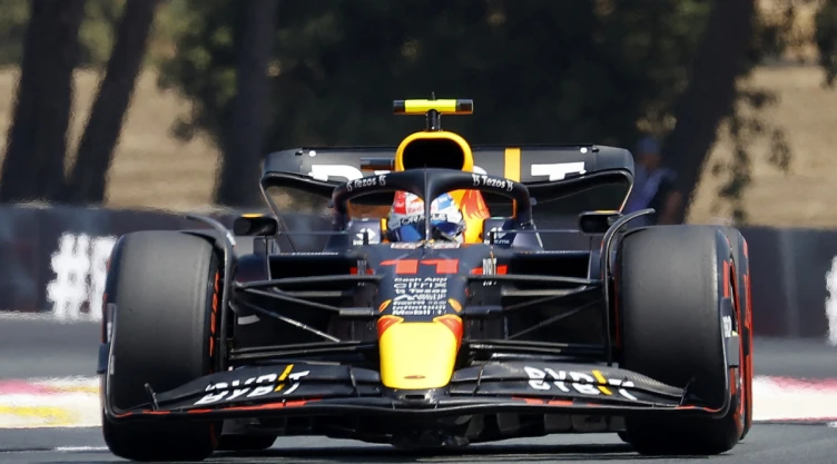 Checo Pérez en el Gran Premio de Francia