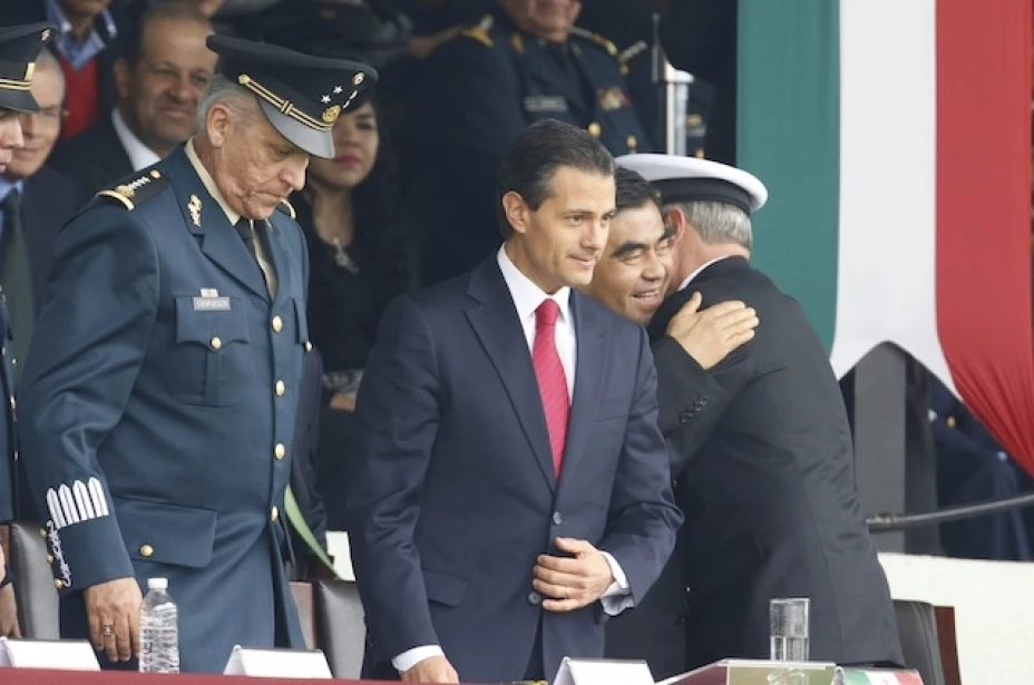 El gobierno no cejará en sus esfuerzos por hacer que impere el Estado de derecho y la justicia en todo el territorio nacional, y para ello cuenta con el compromiso de las fuerzas armadas, afirmó el presidente Enrique Peña Nieto.
