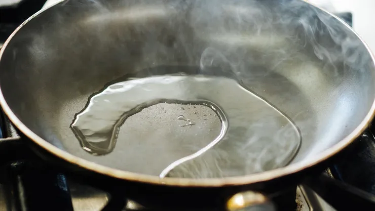Así puedes reutilizar el aceite con el que ya cocinaste