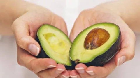El secreto del que nadie habla sobre comer aguacate diario