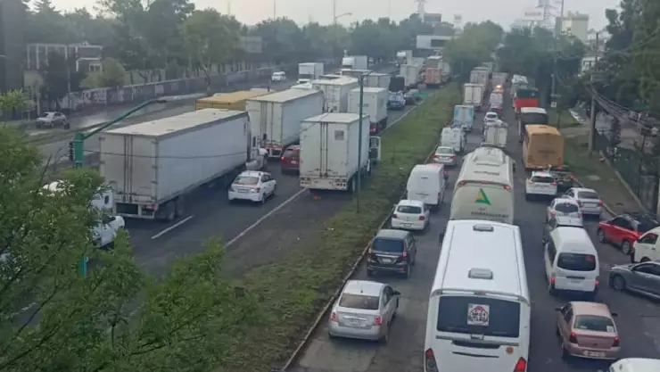 Colapsada la México-Querétaro este 4 de julio