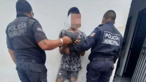 Por presunto robo a casa habitación, detienen a sujeto