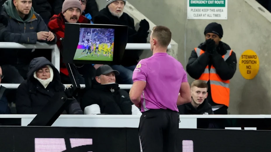 VAR FIFA
