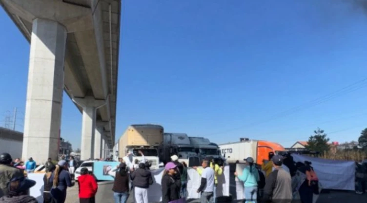 Bloqueos carreteras México: México-Toluca y México-Cuernavaca, cerradas manifestantes HOY 6 de noviembre