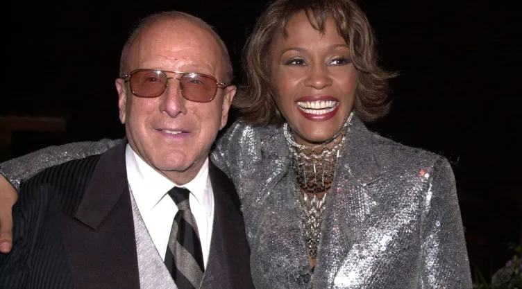 muere clive davis productor whitney houston