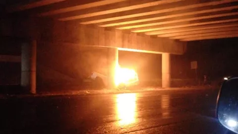 FOTOS Así quedó la zona tras el accidente en el que madre e hija murieron calcinadas en Zacatecas