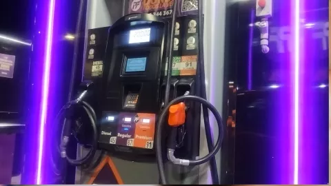 Estación de gasolina Qro.jpg