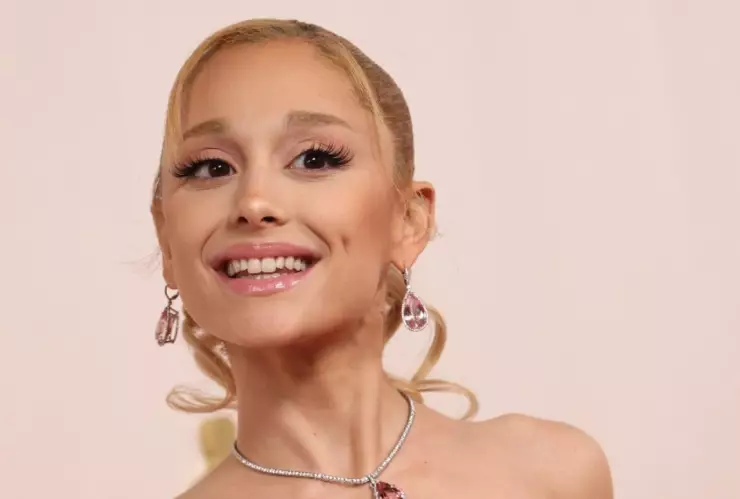 Ariana Grande habla de cómo la convirtieron en una diva malvada