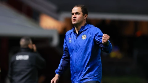 Andre Jardine, técnico del América