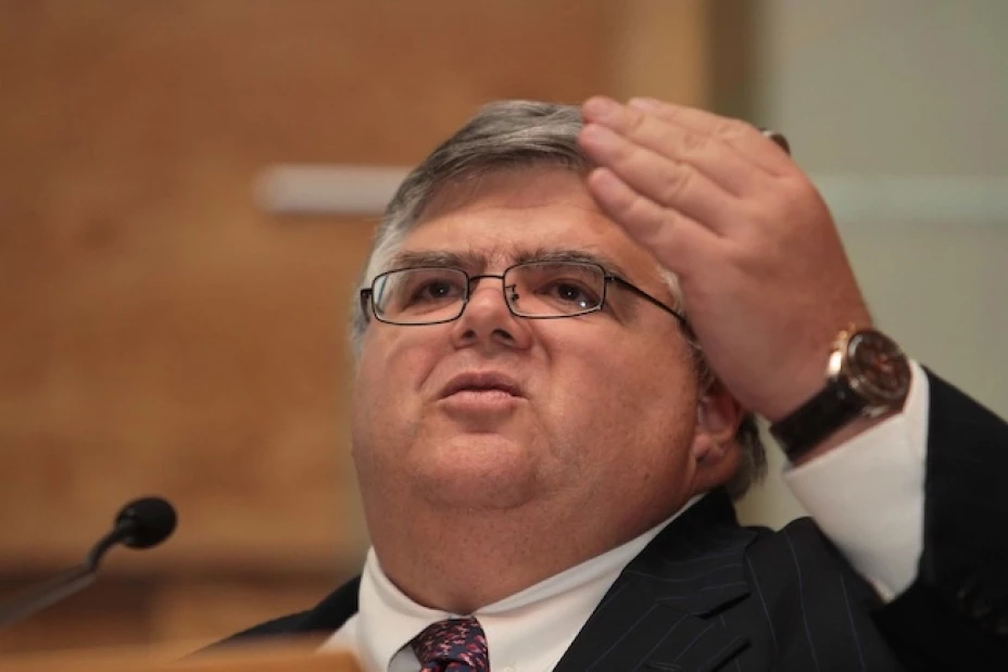 Carstens dijo que una mayor inclusión financiera incrementa la actividad de los pequeños empresarios
