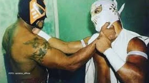 Black Warrior luchador Místico