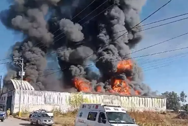 Tepoztlán incendio fábrica de veladoras