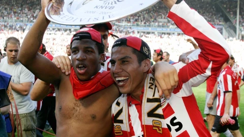 PSV EINDHOVEN SALCIDO