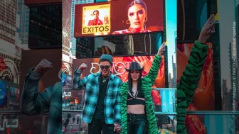 Juan y Kim felices.jpg