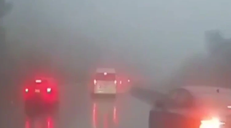 ¡Disparos y terror en carretera! Graban asalto múltiple en la autopista Puebla-Orizaba.jpg