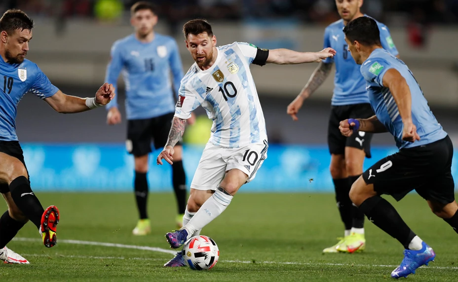 Messi ante Uruguay