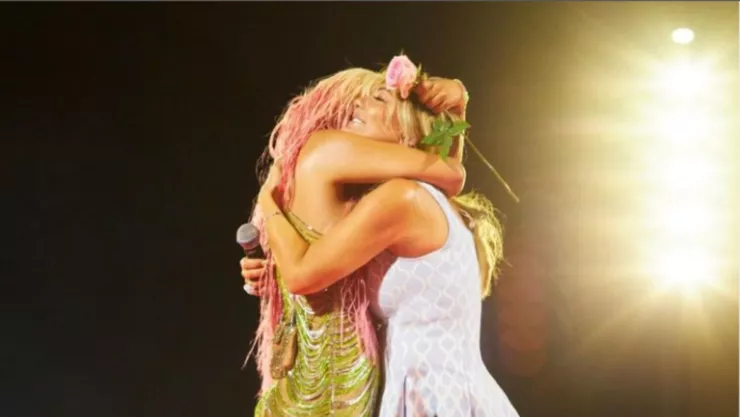 amaia montero regresó a los escenarios con karol g.jpg