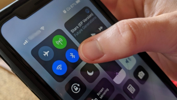 ¿Dejas el Bluetooth ENCENDIDO todo el tiempo? Tu información podría estar en riesgo