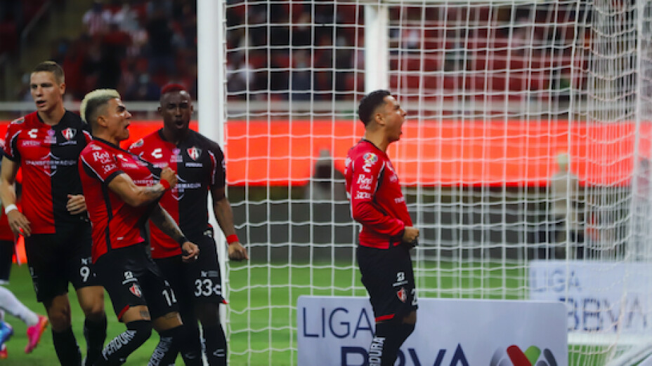 Atlas derrotó a Chivas .jpg