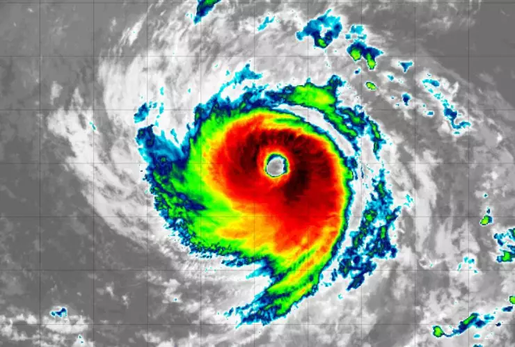 ÚLTIMA HORA_ Huracán Gilma ya es categoría 3 en aguas del Océano Pacífico ¿Qué estados de México amenaza?