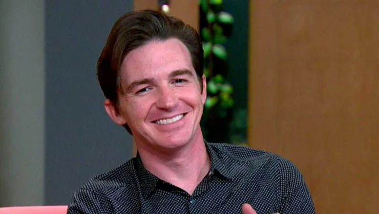 Drake Bell revela que se salió del musical RBD para darle prioridad a su carrera