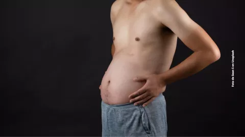 &iquest;C&oacute;mo reducir la inflamaci&oacute;n abdominal? 5 alimentos que te ayudar&aacute;n