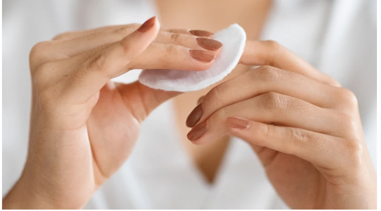 quitar esmalte sin acetona uñas