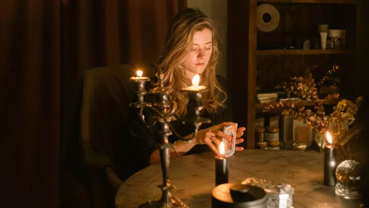 Esto no debes hacer este martes 13 y cómo actuar según la astrología